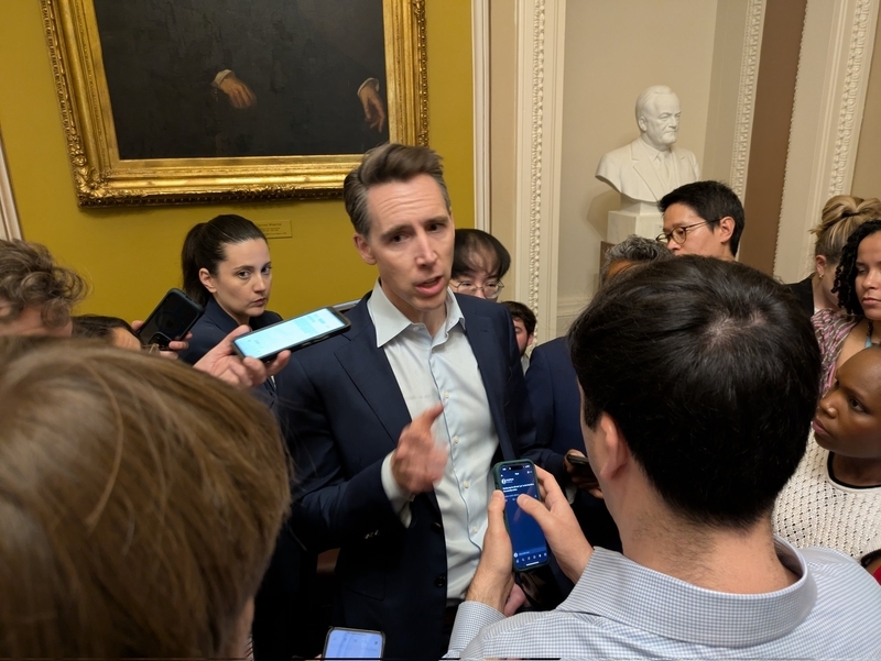 Abortion pill crackdowns clear two legislatures; Hawley looks to revoke mifepristone’s FDA approval